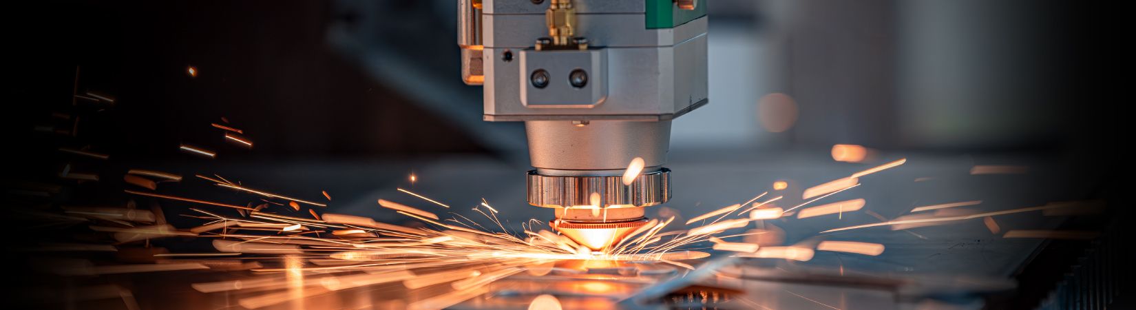 Pro Fiber lazer kesim makinesi ile sac metal kesim uygulaması