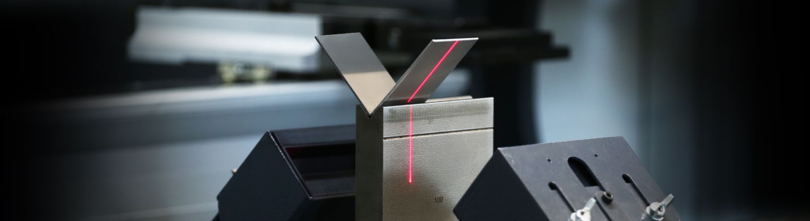 %100 elektrikli servo abkant pres ile sac büküm uygulaması